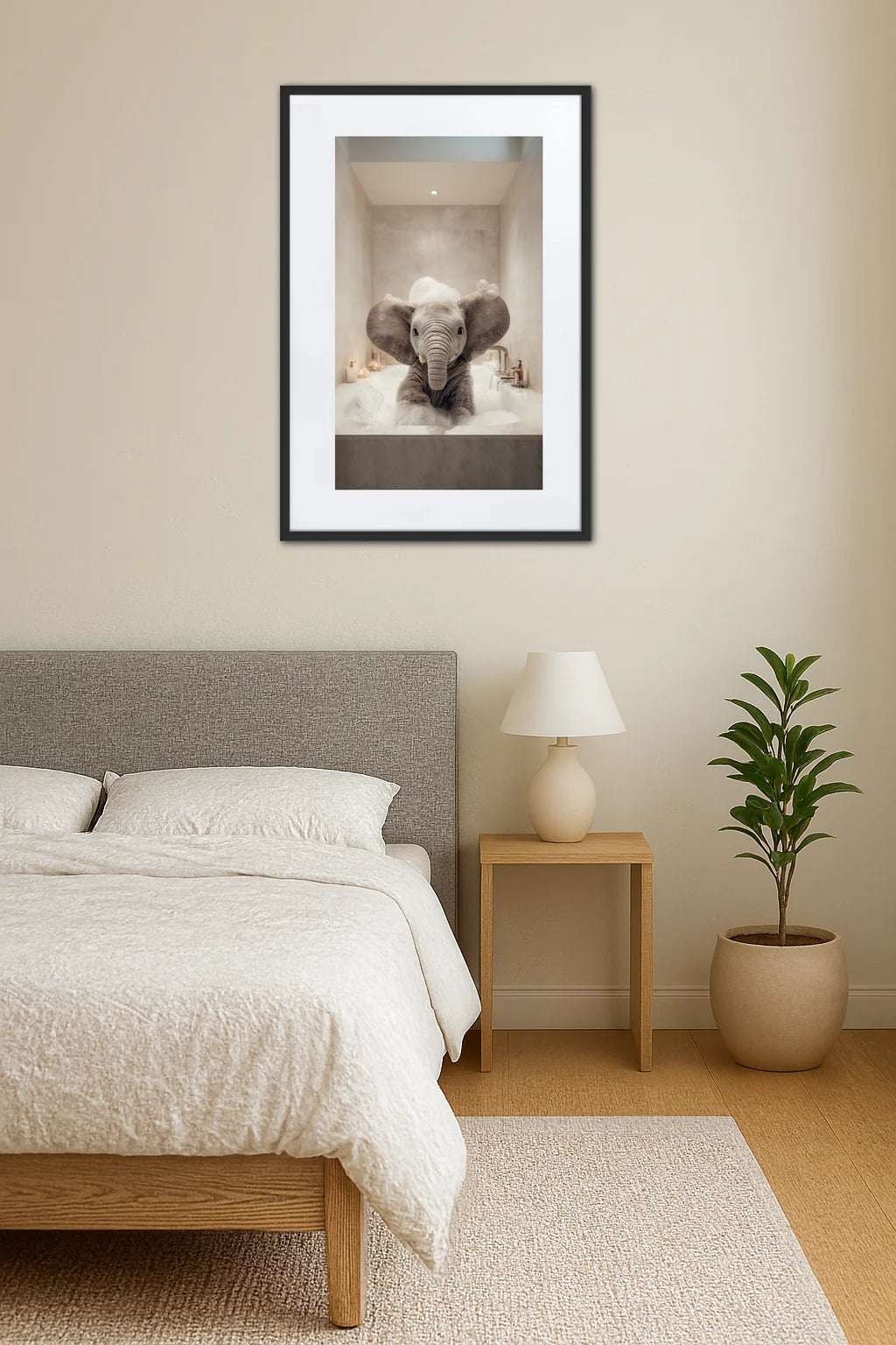 Tableau éléphant baignoire dans une décoration intérieure avec lit et plante