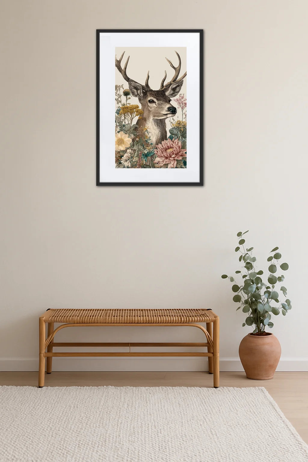 Tableau cerf avec fleurs au-dessus d’un banc en bois